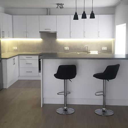 Apartament W Centrum Kielc Z Prywatnym Parkingiem Κίελτσε Εξωτερικό φωτογραφία