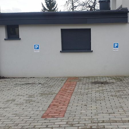 Apartament W Centrum Kielc Z Prywatnym Parkingiem Κίελτσε Εξωτερικό φωτογραφία