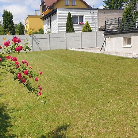 Apartament W Centrum Kielc Z Prywatnym Parkingiem Κίελτσε Εξωτερικό φωτογραφία