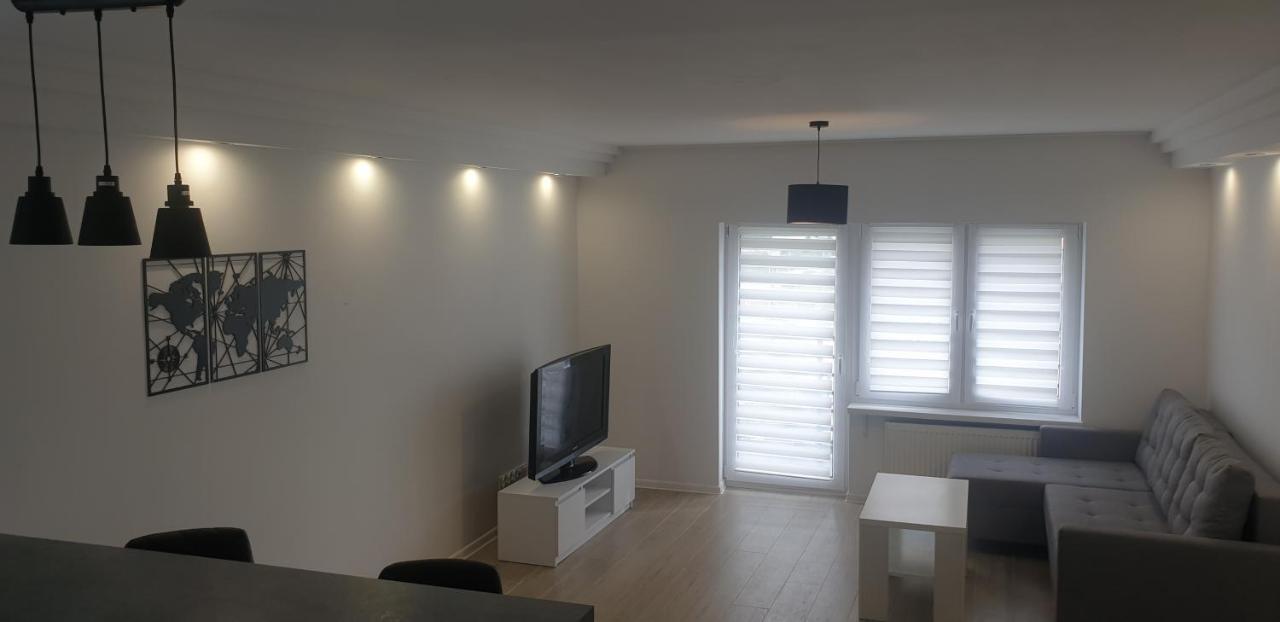 Apartament W Centrum Kielc Z Prywatnym Parkingiem Κίελτσε Εξωτερικό φωτογραφία