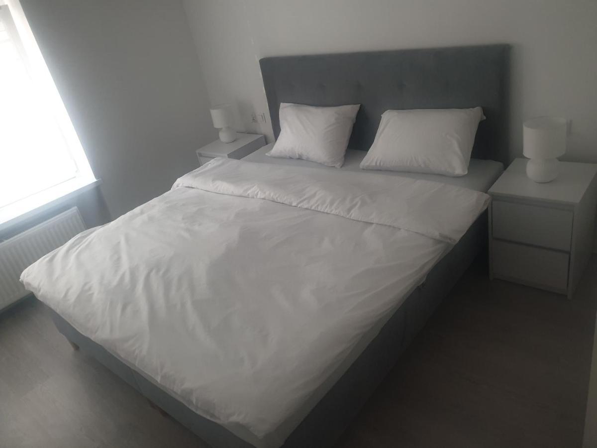 Apartament W Centrum Kielc Z Prywatnym Parkingiem Κίελτσε Εξωτερικό φωτογραφία